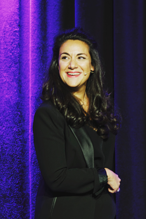 portrait_julie_geller